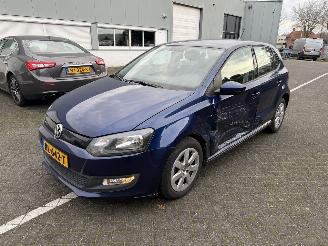 uszkodzony samochody osobowe Volkswagen Polo 1.2TDI BMT 2014/4