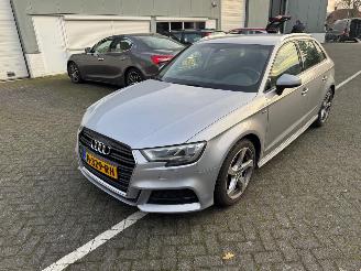 uszkodzony samochody osobowe Audi A3 1.0TFSI 2017/1