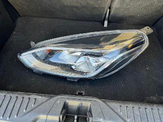 Ford Fiesta 1.5 TDCi Titanium picture 9