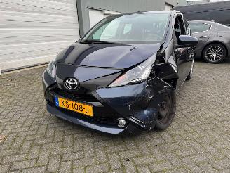 Avarii autoturisme Toyota Aygo 1.0 VVT-i x-play 2016/11