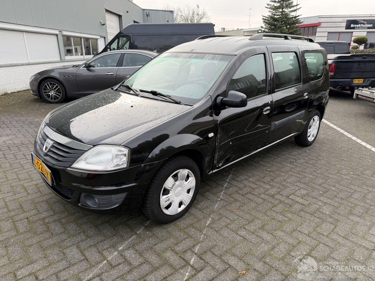 Dacia Logan 1.6-16V Lauréate 7p.