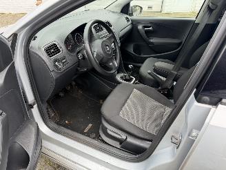 Volkswagen Polo 1.2TDI picture 6