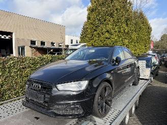 Vaurioauto  passenger cars Audi A3 1.6 TDI Adrenalin 2016/7