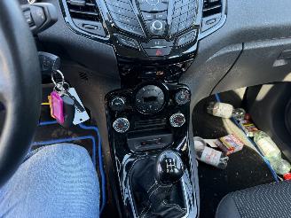 Ford Fiesta 1.0 EcoBoost Candy Blue Edition picture 14