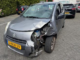 Damaged car Suzuki Alto 1.0 Comfort EASSS 2013/5