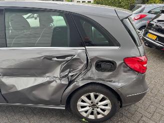 Mercedes B-klasse 180 Ambition picture 3