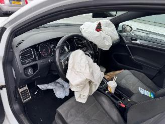 Volkswagen Golf 1.4 TSI Highline picture 8