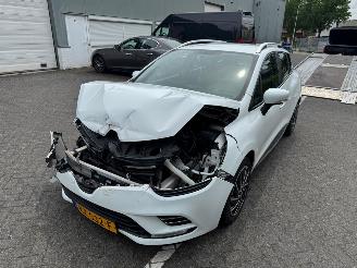 skadebil auto Renault Clio 1.5 dCi Ecoleader Zen 2016/12