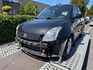 Damaged car Suzuki Swift 1.3 Bandit 2008/9