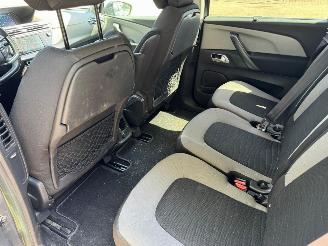 Citroën C4-picasso 1.6 THP Intensive picture 10
