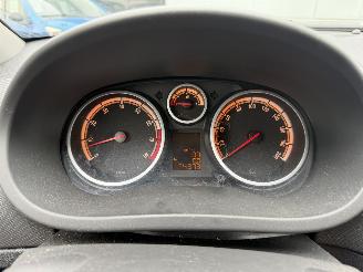 Opel Corsa 1.4 Cosmo picture 9