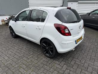Opel Corsa 1.4 Cosmo picture 3