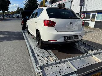 Seat Ibiza 1.6 Reference 105PK picture 3