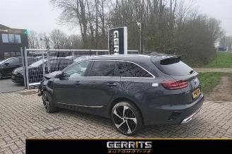 demontáž osobní automobily Kia Cee d Ceed Sportswagon (CDF), Combi 5-drs, 2018 1.6 GDI 16V PHEV 2021/11