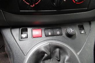 Peugeot Partner TEPEE picture 25