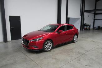 Damaged car Mazda 3 SEDAN 2018/4