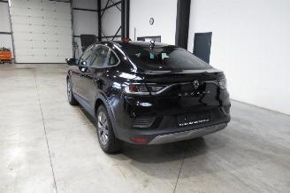 Renault Arkana FULL HYBRID picture 3