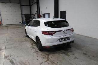 Renault Mégane LIFE picture 3