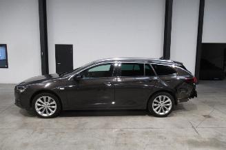 Opel Insignia SPORTS TOURER picture 2