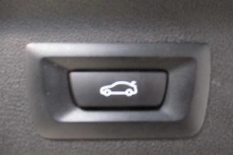 BMW iX1 SUV picture 21