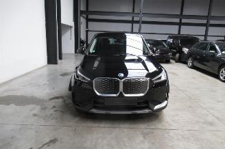 BMW iX1 SUV picture 7