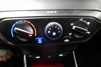 Hyundai I-20 SEDAN picture 24