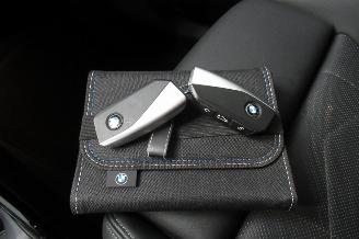 BMW iX1 SUV picture 33