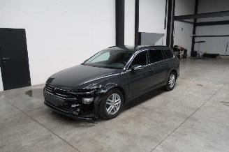 Schadeauto Volkswagen Passat BUSINESS 2021/9