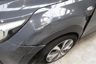 Kia Stonic SEDAN picture 8