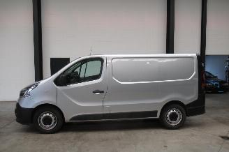 Renault Trafic CAMIONETTE picture 2