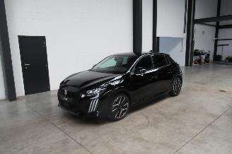 Avarii autoturisme Peugeot 208 ALLURE PACK 2025/11