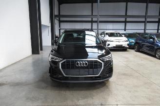 Audi Q3 SUV picture 7