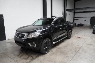 krockskadad bil auto Nissan Navara 4X4 R SPORT 2017/2