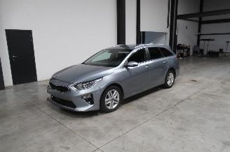 Coche accidentado Kia Ceed BREAK 2019/12