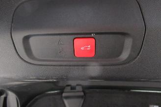 Peugeot 408 GT LINE picture 23