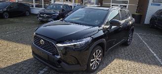 Unfallwagen Toyota Corolla Cross Hybride*Digitaal cockpit*LED*Camera*Panoramaschuifdak* 2025/1