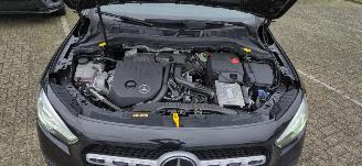 Mercedes GLA 180 Benzine *Automaat*LED*Airconditioning*DAB*Comfortstoelen*Camera*Parkeer pakket* picture 7