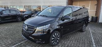 Schadeauto Mercedes Vito 116 CDI TOURER Pro Lang *Automaat*9 personen*LED*Leer*Automatische schuifdeuren*Navigatie*DAB*Parkeer paket* 2023/3