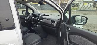 Renault Kangoo 1.3 L benzine*5 zitplaatsen*LED* picture 11