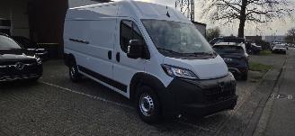 skadebil auto Peugeot Boxer HDI 140 L3H2 Automaat Nieuw model 2025/1