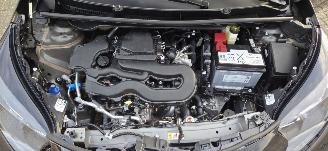 Toyota Aygo X Play*1.0L*Automaat*Ambiente*Navigatie*DAB*Camera picture 9