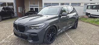 Schadeauto BMW X5  2022/12