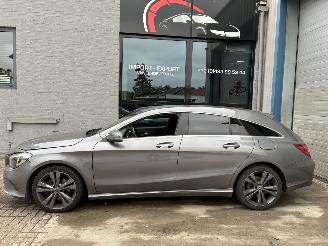 Schadeauto Mercedes Cla-klasse MERCDES CLA200d 2018 2018/2