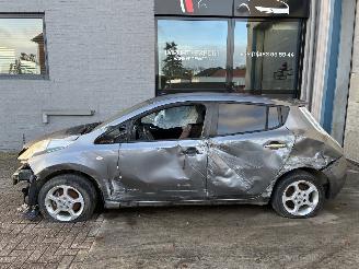Coche accidentado Nissan Leaf NISSAN LEAF 2014 2014/1