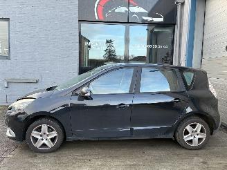 krockskadad bil auto Renault Scenic RENAULT SCENIC 1.5D 2015 2015/1