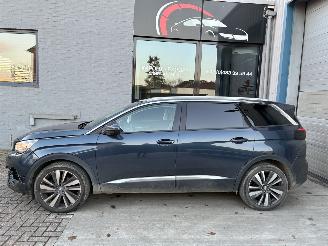 Unfallwagen Peugeot 5008 PEUGEOT 5008 1.6D 2017 2017/12