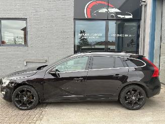 skadebil auto Volvo V-60 VOLVO V60 2.0D AUTOMAAT 2013 2013/12