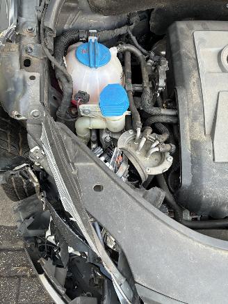 Volkswagen Golf plus VW GOLF PLUS 1.6TDI DSG 2010 picture 11