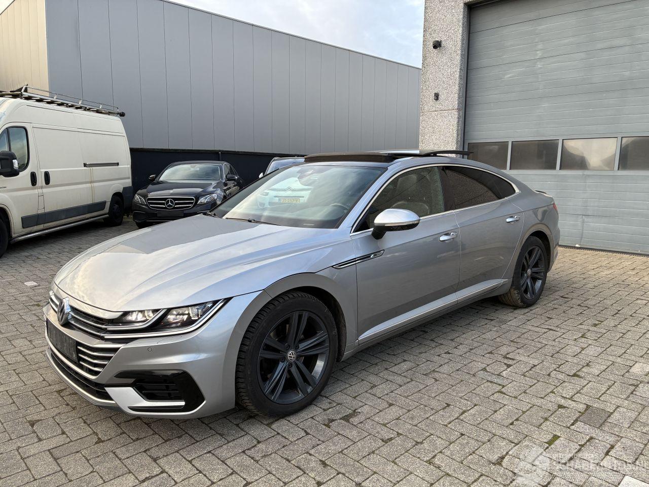Volkswagen Arteon VW ARTEON 2.0D DSG R LINE 2018