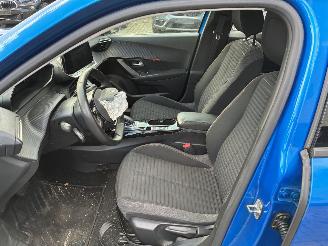 Peugeot 2008 PEUGEOT 2008e 2021 / AUTO START !!!!! picture 14